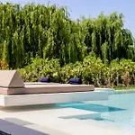 Allure Retreat Vila *